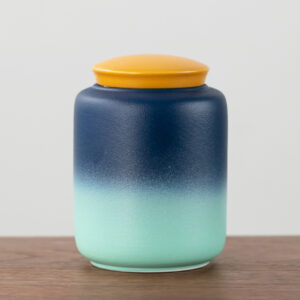 animal cat urns 