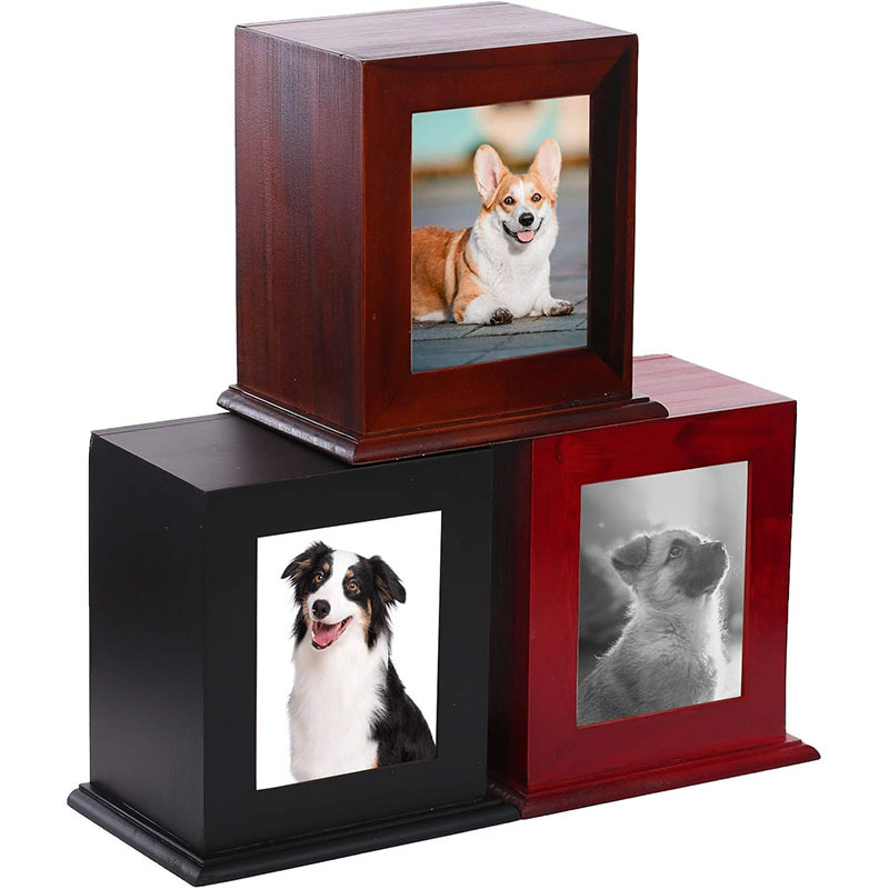 dog urn